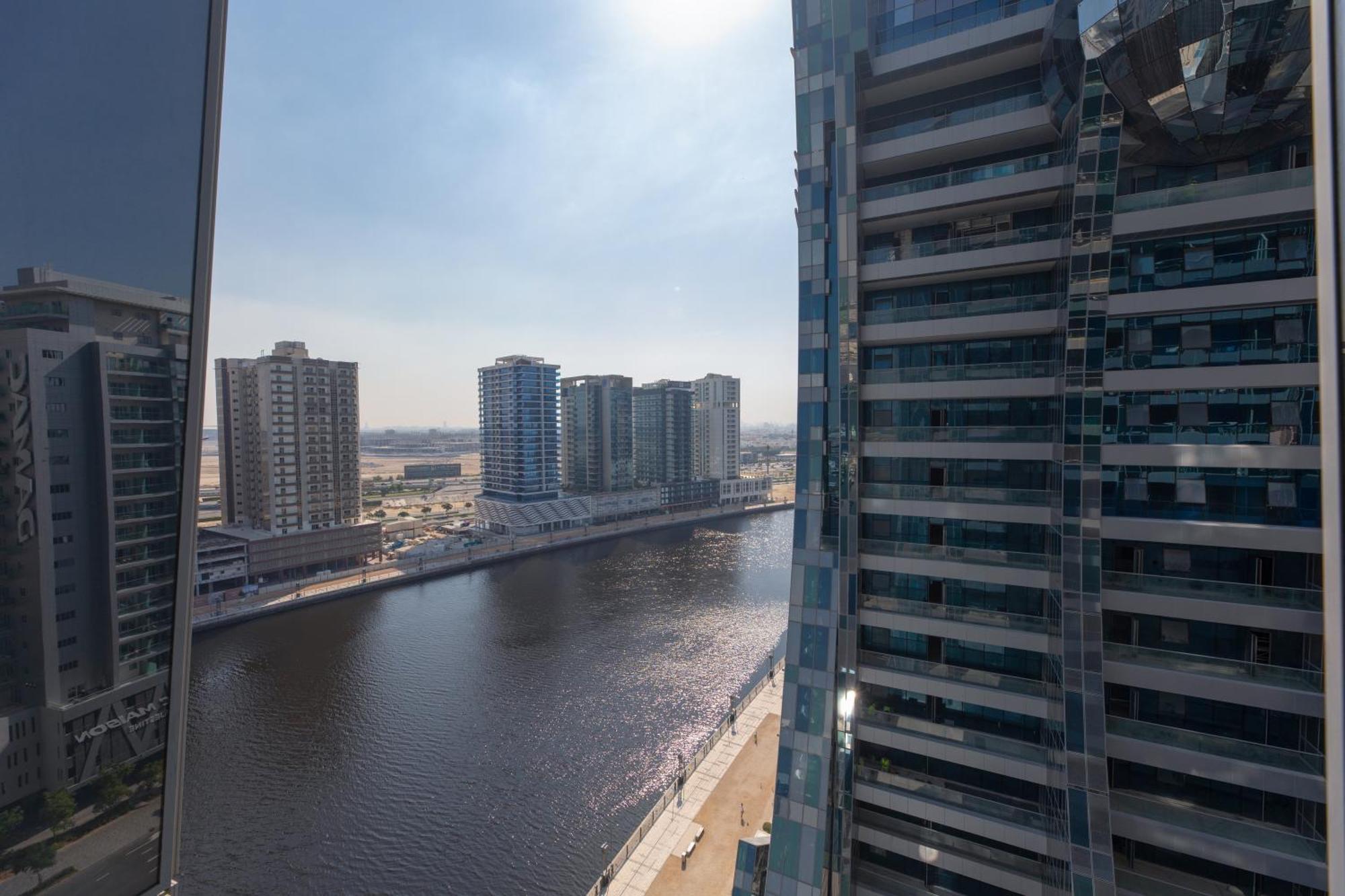Simply Comfort In J One Tower Dubai Exterior photo